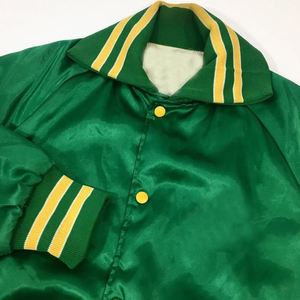 Veste universitaire en satin à la mode sur mesure OEM Streetwear Baseball Bomber Veste unisexe de haute qualité à la mode Veste extérieure - Product Image 5