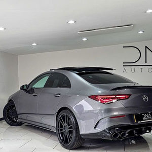 VOITURES ASSEZ UTILISÉES - Product Image 1