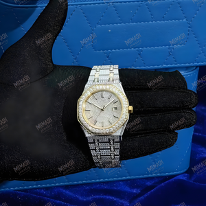 Montre en diamant moissanite glacée pour homme, brillance premium, look élégant et haut de gamme, accessoire de luxe parfait pour toutes les occasions - Product Image 1