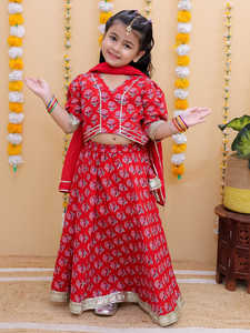 Belle Indienne Enfants Lehnga Choli, Traditionnel Fille Designer Ghagra Choli pour Filles, Festive Wear robe - Product Image 3