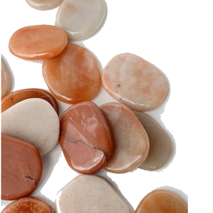 หินปาล์มแบนสีแดง aventurine ปาล์มแบนคริสตัลอัญมณีหินธรรมชาติแบนรูปไข่หินกระเป๋าผู้ค้าส่งป้องกัน - Product Image 5