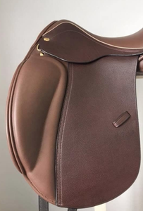 Selle de piste de cheval occidentale de style professionnel de qualité supérieure haute demande arbre en bois en cuir de haute qualité saut à chaud pour l'équitation - Product Image 4