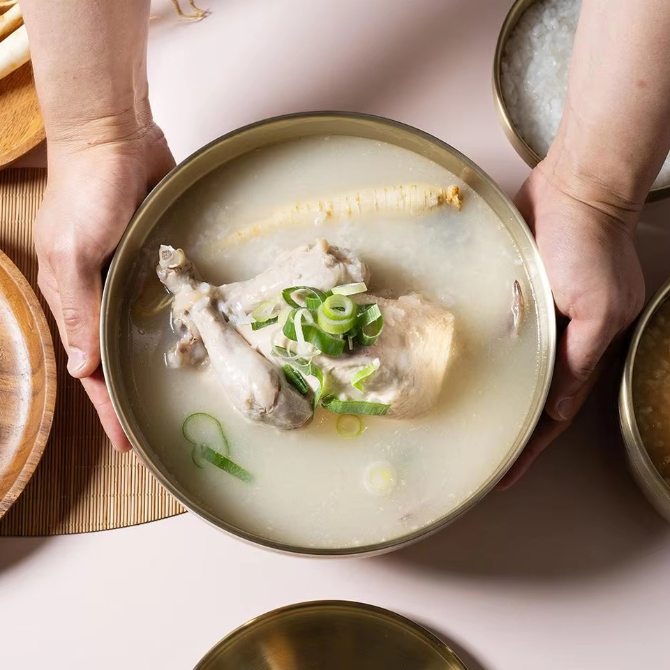 Yuhyun Samgyetang, корейский женьшень, куриный суп, подлинный традиционный готовый к употреблению суп быстрого приготовления, Корейская Здоровая пища, хорошее самочувствие