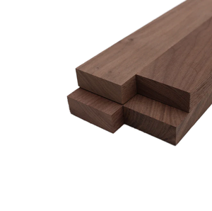 Madera Aserrada Cuadrada de Nogal Europeo – Madera Dura de Primera Calidad - Product Image 4