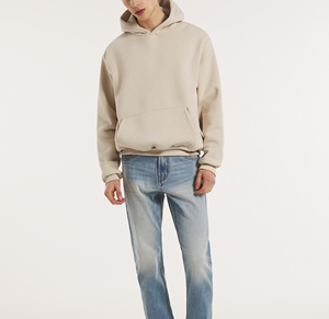 Sudadera con Capucha de Corte Cuadrado y Estilo Urbano para Hombre, con Hombros Caídos y Tejido de Felpa Suave 100% Algodón - Product Image 2