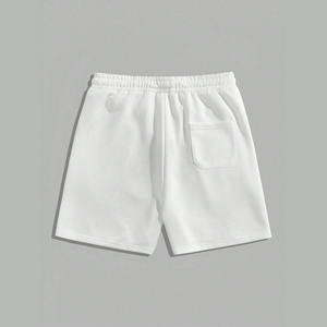 กางเกงขาสั้นผู้ชายผ้าฝ้าย 100% สไตล์ลำลอง ฟอกสีแบบแอซิดวอช ประดับคริสตัล แต่งยับย่น สีซีดแบบซันเฟด ดีไซน์แฟชั่นสั่งทำพิเศษ ขายส่ง - Product Image 2