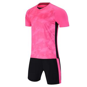 Nuevo uniforme de fútbol juvenil en tamaños personalizados Impresión de logotipo personalizado Uniforme de fútbol para equipo deportivo - Product Image 5