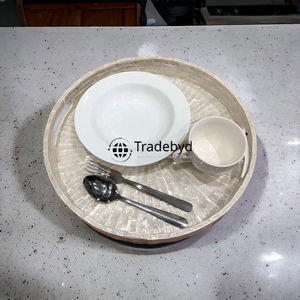 Elegante Bandeja Móvil Moderna con Incrustaciones de Nácar de Tradebyd, Bandeja Decorativa Hecha a Mano de Primera Calidad para Uso Doméstico - Product Image 2