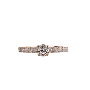 Bague de fiançailles solitaire en or massif avec diamant de laboratoire rond brillant de luxe, bande pavée, pour elle - Product Image 1