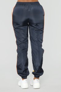 Conjunto Deportivo de Dos Piezas para Mujer, Talla Grande, Estilo Urbano, con Media Cremallera, Chaqueta Cortavientos de Poliéster y Pantalones Jogger - Product Image 6