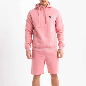 Conjunto de Sudadera con Capucha y Pantalones Cortos para Hombre, Diseño Moderno Hecho en Pakistán - Product Image 2