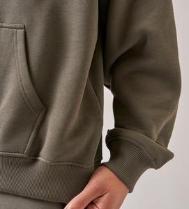 Veste à capuche pull-over en coton 100% pour hommes, motif uni et zippé avec poche et col à capuche, service OEM, pour l'hiver - Product Image 4