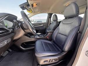 Chevrolet Bolt EUV LT 4dr Hatchback 2023 d'occasion - Product Image 3