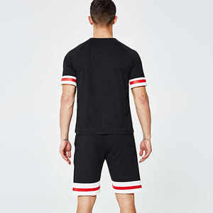 ชุดกีฬาผู้ชายฤดูร้อนปี 2025 เสื้อยืดแขนสั้นผ้าถักสีพื้น ระบายอากาศได้ดี สั่งทำสีได้ 100% - Product Image 3