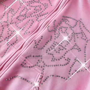 Sudaderas con Pedrería Personalizadas con Tu Propio Logotipo - Ligeras, 100% Algodón, Corte Regular de Invierno, Color y Talla Personalizados, Forradas, con Capucha, Lavadas - Product Image 5