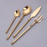 Ensemble de couverts en métal avec différents motifs améliorant l'expérience de service dans les maisons, les restaurants, les hôtels, les banquets et les fonctions diverses dans le monde entier