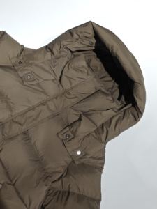 Parkas pour femmes de haute qualité en gros, grand col en fourrure, imperméables, écologiques, super longues, décontractées, épaisses, au-dessus du genou - Product Image 4