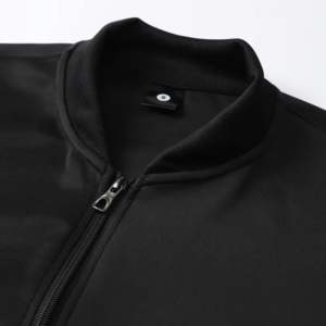 แจ็คเก็ตบอมเบอร์กันลมแบบซอฟต์เชลล์คุณภาพสูง สไตล์เท่ห์สำหรับผู้ชาย ขายส่งตามเทรนด์ยอดนิยม แจ็คเก็ตนักขี่มอเตอร์ไซค์ - Product Image 3