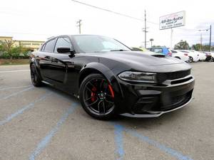 Precio de Venta Más Bajo, D O d g E Charger Scat Pack, Sedán de Carrocería Ancha de 4 Puertas, Autos Usados en Venta. - Product Image 2