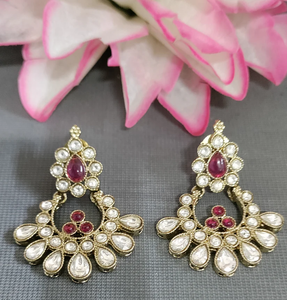 Lujoso pendiente estilo Kundan y Mehandi acabado hecho a mano para bodas y momentos festivos DE LA India - Product Image 3