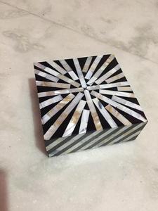 Boîte de rangement artistique en incrustation de nacre à la demande pour bureau à domicile et utilisation décorative du fournisseur indien - Product Image 2