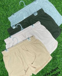 Nouveauté, bermudas et shorts pour femme de marque personnalisée, vêtements d'extérieur, collection, lot de stock décontracté et imperméable pour femme - Product Image 1