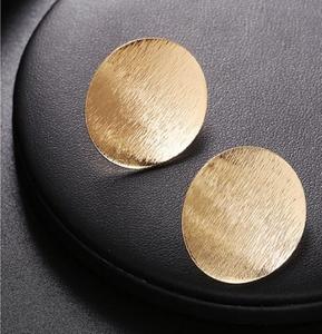 2025 American December Christmas Shopping Pendientes de joyería de latón para mujer Recién llegado Pendientes hechos a mano de latón - Product Image 5