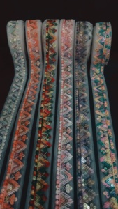 Tela de encaje bordado ecológica personalizada de alta calidad, venta al por mayor, adornos de encaje Floral para prendas, vestidos de novia, cortinas, artesanías - Product Image 4