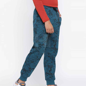Diseño de moda Pantalones de jogging para hombres Logotipo personalizado Ropa informal recta 100% algodón Ligero Ecológico Hecho en Pakistán - Product Image 2