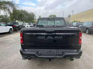 Camioneta Ram 1500 Laramie Crew Cab 4X4 2025, Motor V6 de 3.0L a Gasolina, Transmisión Automática - Product Image 4