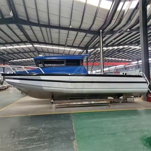 Barco DE PESCA DE CABINA DE ALUMINIO barato y rápido de yate de lujo de 7,5 m y 25 pies a la venta con motor fuera de borda - Product Image 3