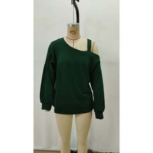 Blusa de viscosa de dos hilos con detalle de tirante en un solo hombro y manga larga para mujer, 30201 - Zumrut - Product Image 4