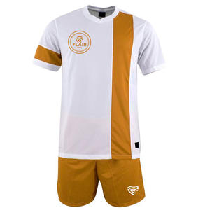 Conjuntos de uniformes de camiseta de fútbol de diseño personalizado de la mejor calidad, comodidad transpirable, jugadores juveniles, servicio OEM con corte automatizado - Product Image 6