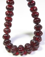 Perles de grenat naturel du Mozambique de haute qualité, brin de 18 pouces, 7-9 mm, forme melon facettée sculptée, pierres rouges, pendentif DIY