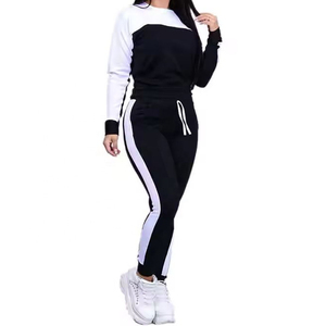 Conjunto de ropa activa para mujer de talla grande al por mayor, sudaderas con capucha para mujer, ropa deportiva informal de lana, chándal para mujer - Product Image 1
