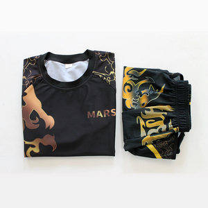 Conjunto de Uniforme de Boxeo Unisex Premium, 100% Poliéster, Secado Rápido, Elástico y Transpirable, Camiseta sin Mangas y Pantalones Cortos de Muay Thai, Ropa Deportiva - Product Image 1