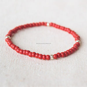 Bracelet de perles de rocaille en verre multicolore ajustable de 4mm, bracelet de perles en pierre naturelle perlée pour femmes d'Inde - Product Image 4