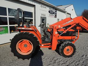 Tractor de ruedas Kubota L4610 4x4 verde usado Agrícola e invernadero Tractor Kubota - Product Image 4