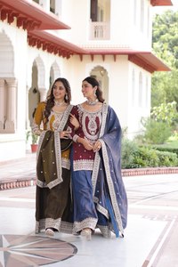 Traje Sharara Vintage de Otoño con Bordado de Lentejuelas en Seda NC con Dupatta - Product Image 5