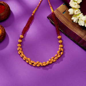 Collier Thushi en or jaune Satyam pour femmes - Bijoux de collection culturelle - Product Image 1