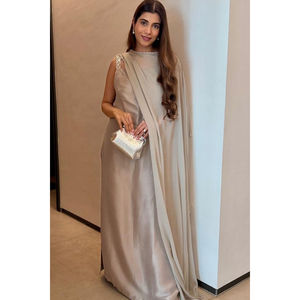 Robe fourreau taille empire Elva en satin - Product Image 2