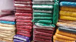 Bordado blanco de encaje Gpo soluble en agua de varios patrones de alta calidad Borde de ajuste de encaje lechoso - Product Image 2