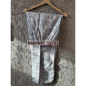 ชุดนอนผ้าฝ้ายแท้ ไซส์ใหญ่ ระบายอากาศดี ลายดอกไม้ สำหรับผู้หญิง ชุดนอนลำลอง ชุดนอนฤดูร้อน - Product Image 6