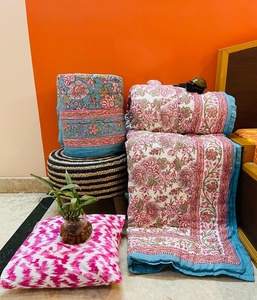 Edredones florales cosidos a mano reversibles, hechos a medida, ideal para tiendas textiles para el hogar y para reventa - Product Image 3