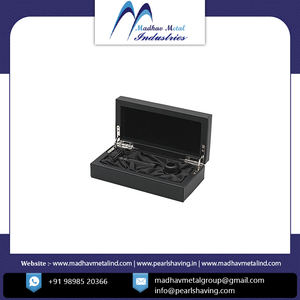 ชุดมีดโกนนิรภัย Flexi Black Edition แบบใช้ซ้ำได้ - Product Image 2