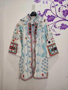 Abrigo Suzani de algodón indio bordado hecho a mano para mujer elegante chaqueta bordada estilo Kimono de verano para primavera - Product Image 6