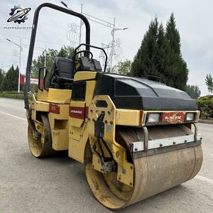 Rodillo Compactador Usado Dynapac CC142, 4 Toneladas de Peso Operativo, Compactador Vibratorio de Doble Tambor, Marca Sueca Original, Compactador Pequeño - Product Image 4