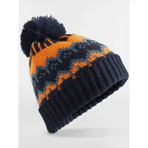 Berretto da Sci Retrò Sostenibile, Accessorio Invernale Sportivo dal Design Elegante e Vintage - Product Image 5