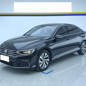 Voitures d'occasion très propres, modèle Magotan PHEV 2020, finition luxe, à vendre - Product Image 2
