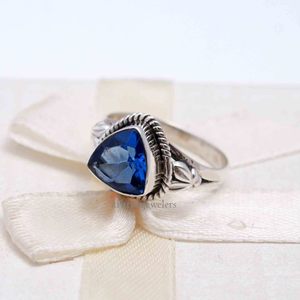 แหวนพลอยบุษราคัมสีฟ้าเงินสเตอร์ลิงทำด้วยมือ925เครื่องประดับชั้นดีสำหรับผู้หญิงสำหรับงานแต่งงานและงานปาร์ตี้ - Product Image 3